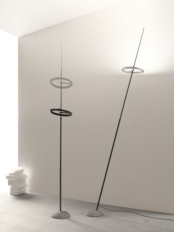 Ringelpiez Stehlampe Schwarz Ingo Maurer